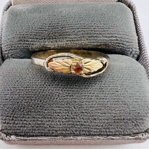 Vintage Black Hills Gold Sterling Silver & 12k Gold Leaf Topaz Ring size 9